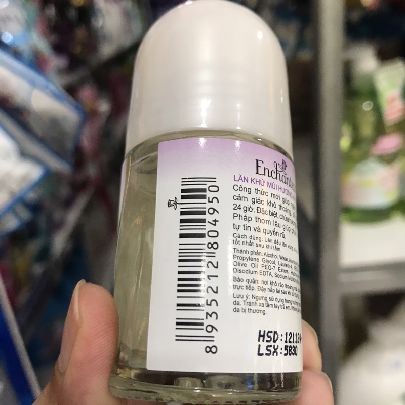 LĂN KHỬ MÙI DỊU NHẸ ENCHANTEUR SENSATION 24H 25ML