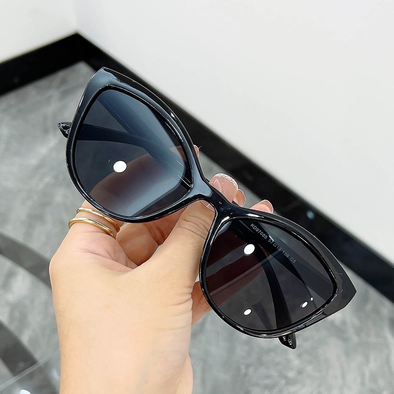 Kính mát gọng mắt mèo thời trang dành cho nữ