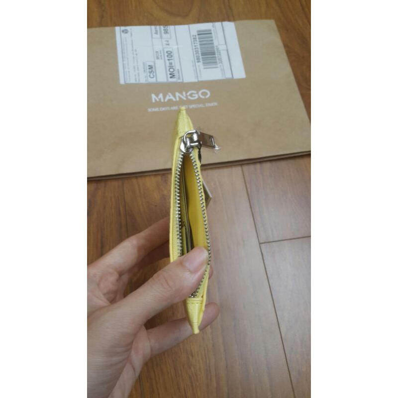 Ví đựng thẻ Mango - hxt Nga kèm bill