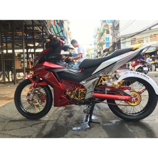 Ốp bảo vệ lốc máy xe winner150/ CB150r