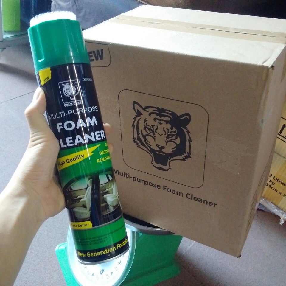 Combo 1 thùng 12 chai bọt tẩy nội thất Foam Cleaner