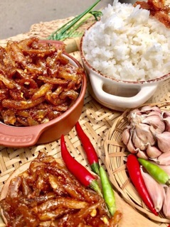 CÁ CƠM KHO TIÊU