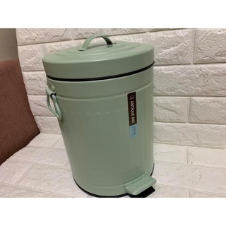 Thùng rác Lock & Lock 12L BYP105