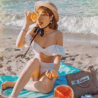Bikini quây ngang vai thô
