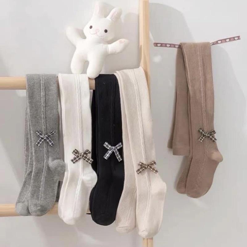 QUẦN TẤT LIỀN BÀN ĐÍNH NƠ SIÊU XINH CHO BÉ