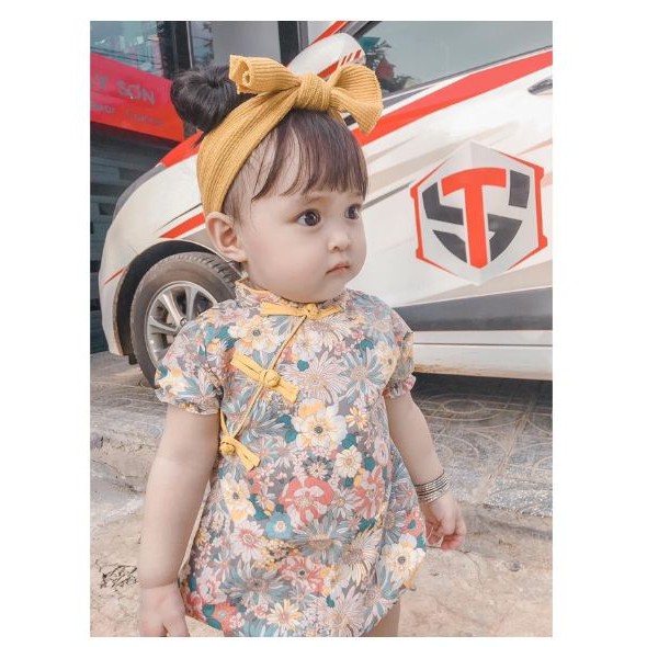 Cực xinh với mẫu sườn xám cho bé
