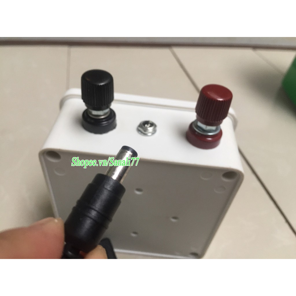 UPS 8V - Ắc Quy Lithium Li-ion 8V 10.8A Làm Từ Pin Panasonic - Pin Xe Điện 6V - 8V