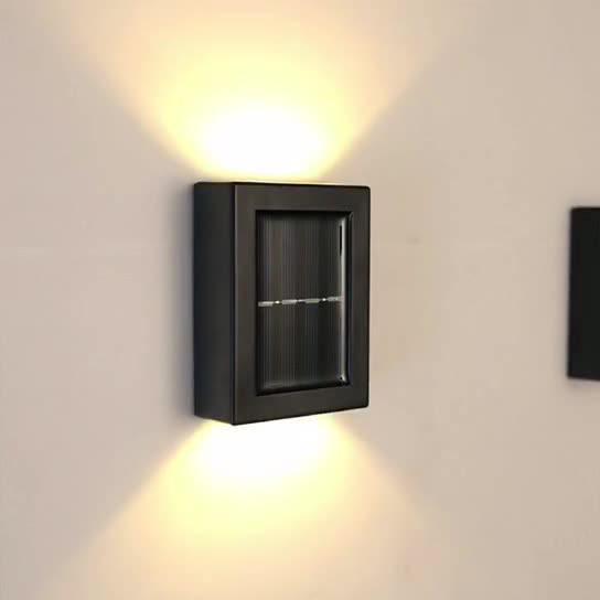 Đèn LED treo trang trí ngoài trời chống nước dùng năng lượng mặt trời