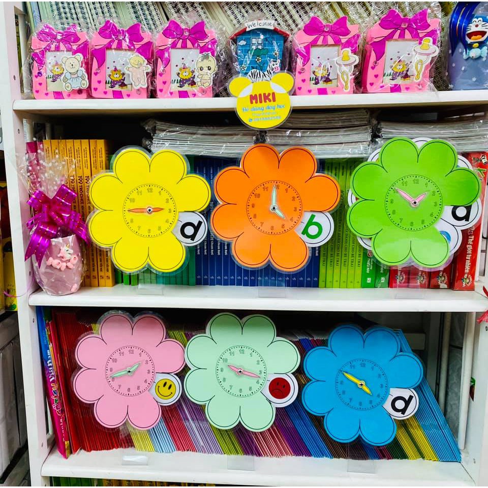 Hoa xoay đồng hồ đáp án đa năng - màu ngẫu nhiên