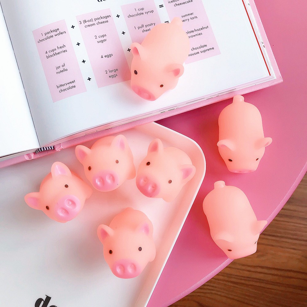 Heo đồ chơi bóp phát ra tiếng bíp giúp giảm căng thẳng độc đáo2PC