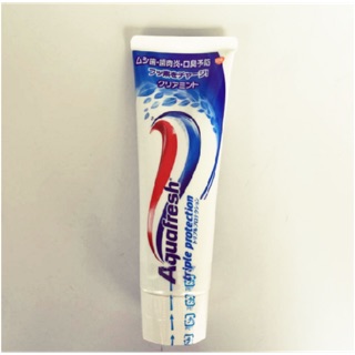 Kem đánh răng Aquafresh