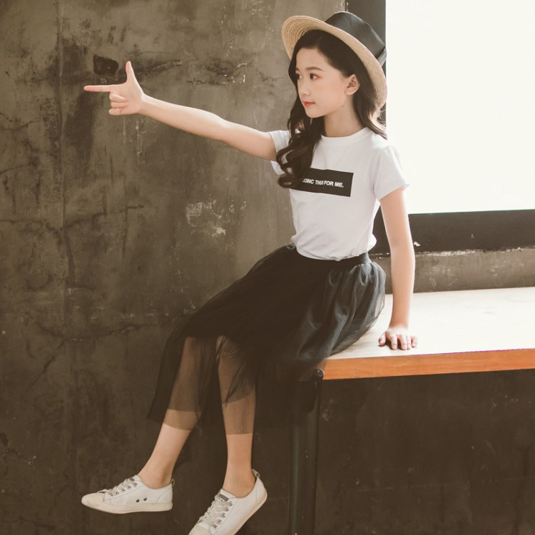 Short sleeve t-shirt set + Korean style mesh skirt, lovely fashion for girls
