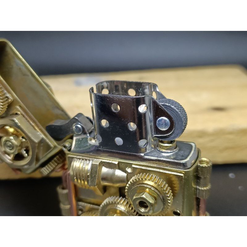 Vỏ Zippo Mỹ chính hãng steampunk skull gear.