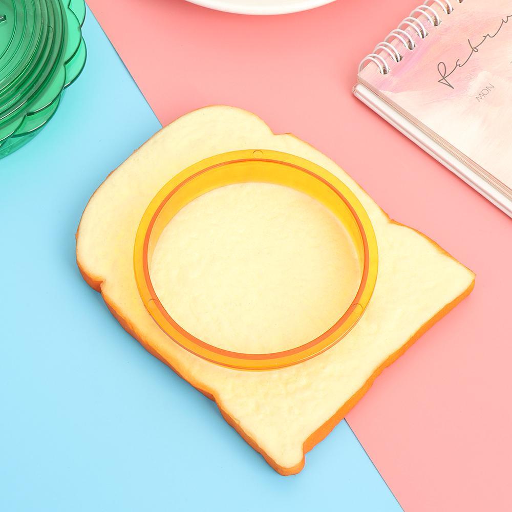 Dụng Cụ Cắt Bánh Sandwich Đa Năng Tiện Dụng