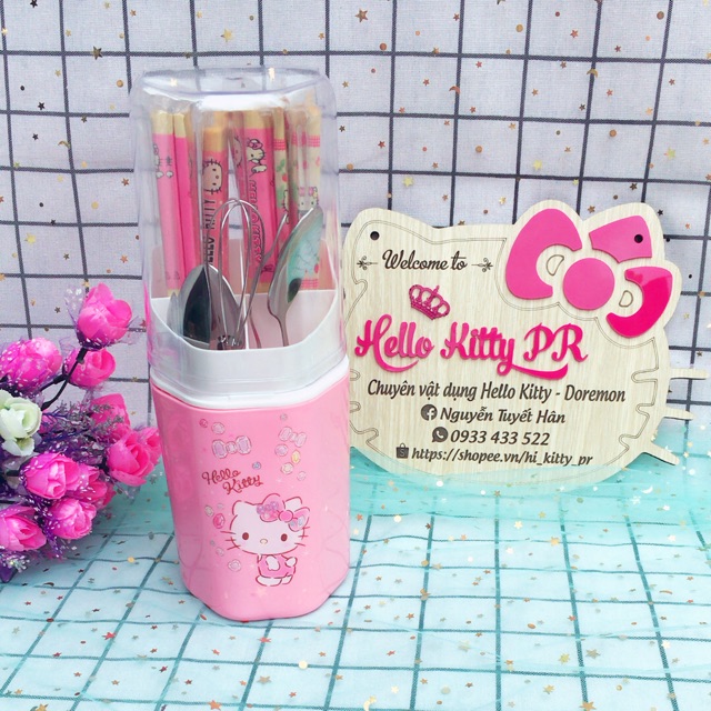 ỐNG CẮM ĐŨA MUỖNG HELLO KITTY