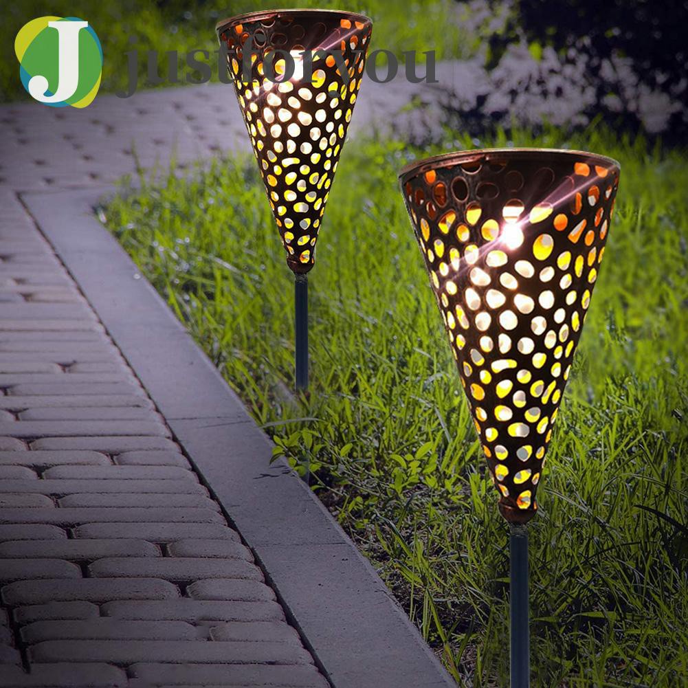 Bộ 2 Đèn Led Cắm Cỏ Sân Vườn Hình Nón Bằng Kim Loại Sử Dụng Năng Lượng Mặt Trời