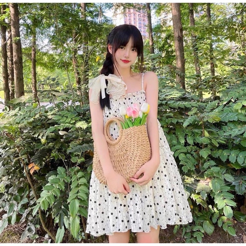 Váy hai dây hoa nhí đen, đầm babydoll may bèo ngực phong cách tiểu thư Hàn Quốc Nhungkudostore