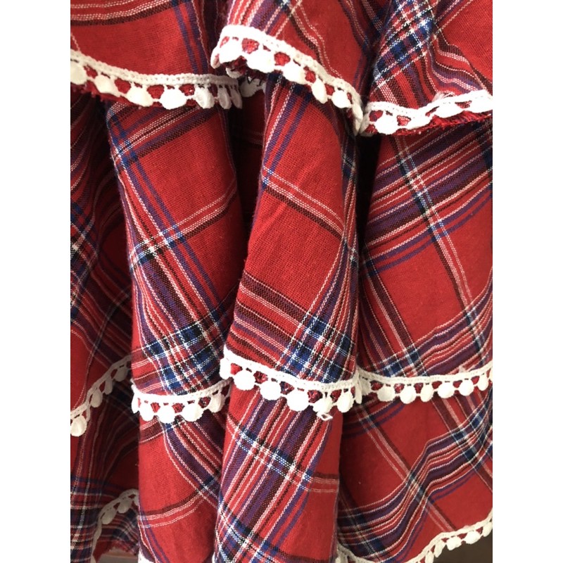 2ND ĐẦM BÉ GÁI ĐỎ SỌC