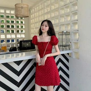 Váy đỏ chấm bi QC