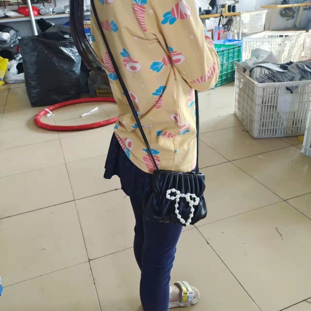 Túi Đeo Chéo Một Bên Vai Đính Nơ Ngọc Trai Nhỏ Nhắn Phong Cách Thời Trang Mới Chất Lượng Cao Cho Nữ