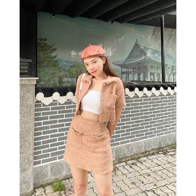 Set Crop vải bố màu nâu kèm chân vay
