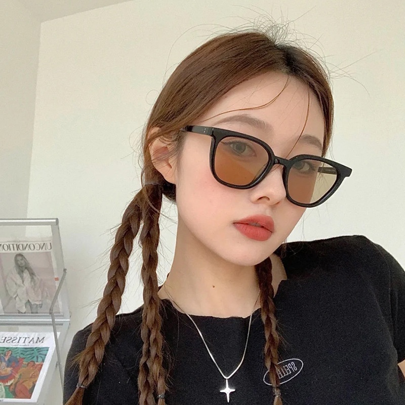 Kính Mát Gọng Vuông Lớn Màu Nâu Trà Phong Cách retro Đường Phố Mới Cho Nữ