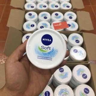 Kem dưỡng ẩm da Nivea Soft của Đức