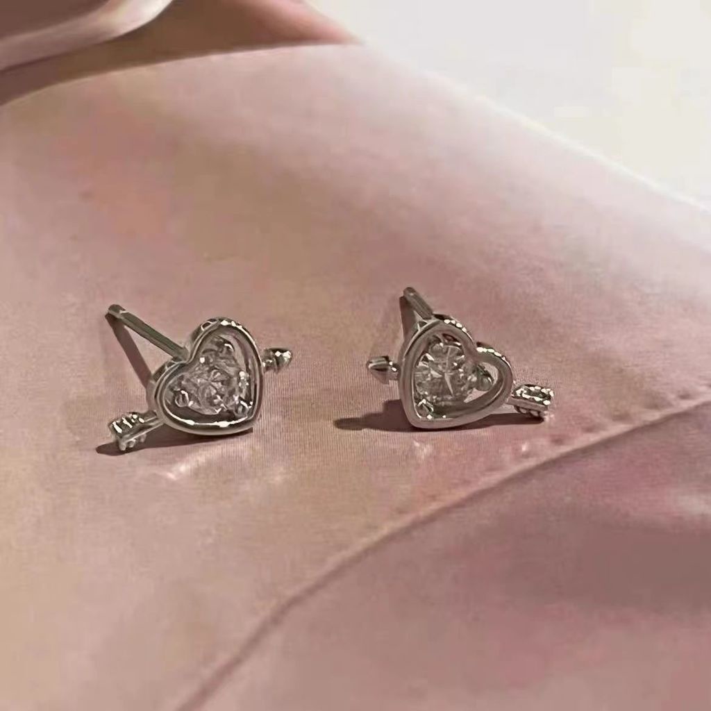 Khuyên Tai Hình Trái Tim Dát Đá zircon Phiên Bản Hàng Ngày Sang Trọng Nhẹ Nhàng Dễ Phối Đồ