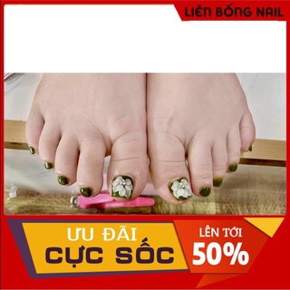 hoa bột gắn chân 8k 1 bông