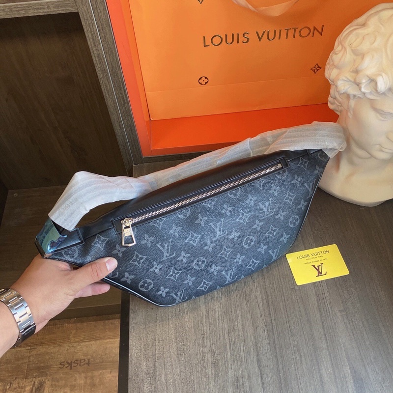 Túi đeo chéo, đeo bụng LV cao cấp 2021