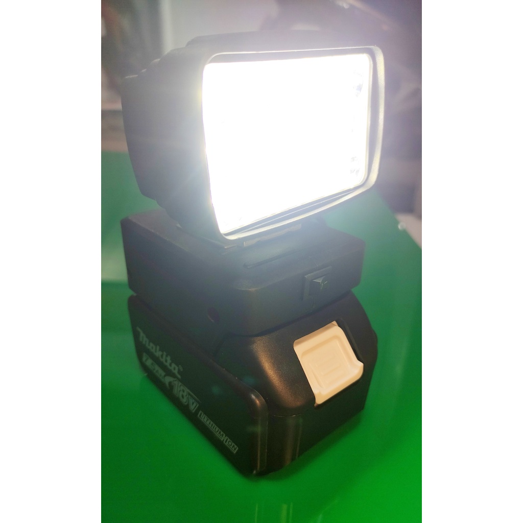 Đèn Led dùng pin Makita tích hợp sạc điện thoại 3A công suất cao 15 led 30W siêu sáng cao cấp không bao gồm pin