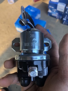 Rơ le phụ đề tư sư ki 12v 24v