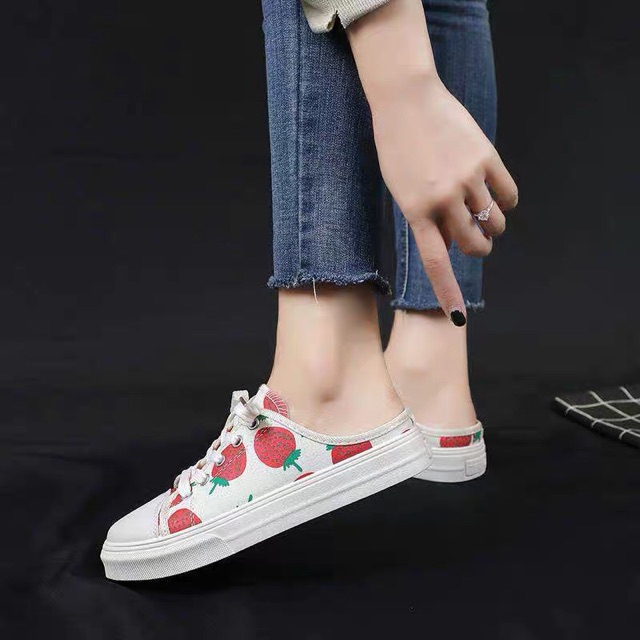 Giày sục quả dâu | BigBuy360 - bigbuy360.vn