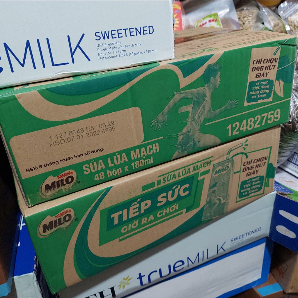 Sữa nước Nestlé MiLo Có Đường Thùng 48 Hộp (12 Lốc x4 hộp )
