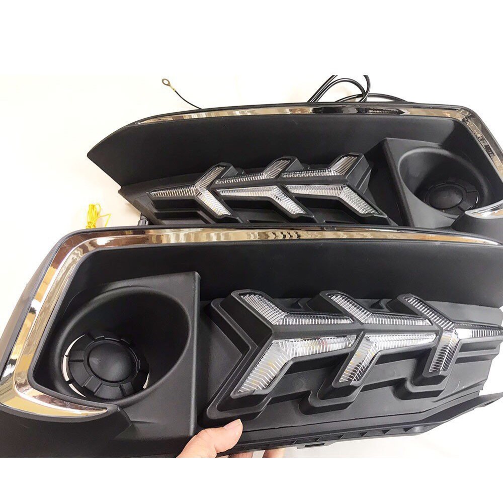 Độ đèn Led gầm xương cá phía trước HONDA CIVIC 2018 - 2020