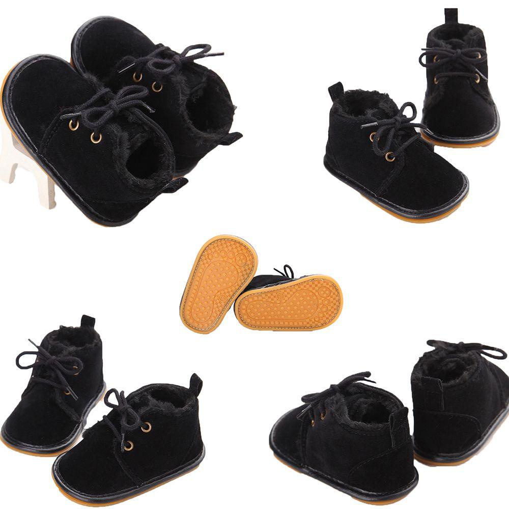 Giày Bốt Da Lộn Chống Trượt Cho Bé