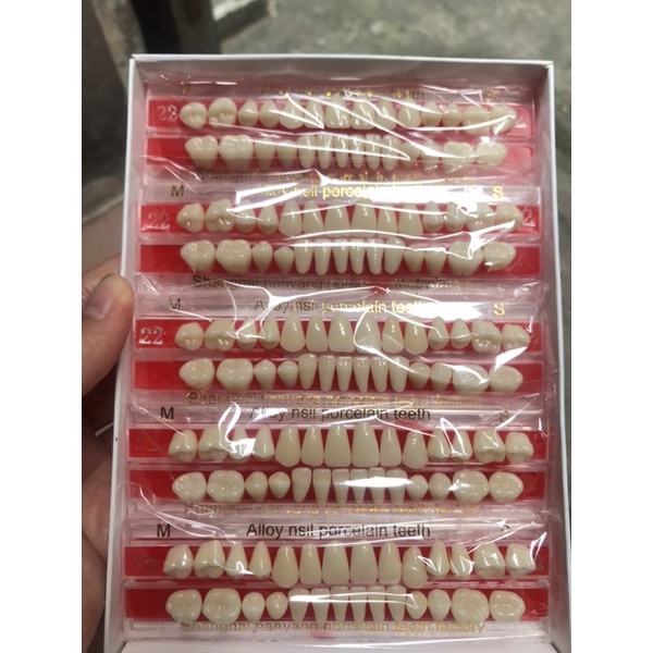 Răng sứ tháo lắp