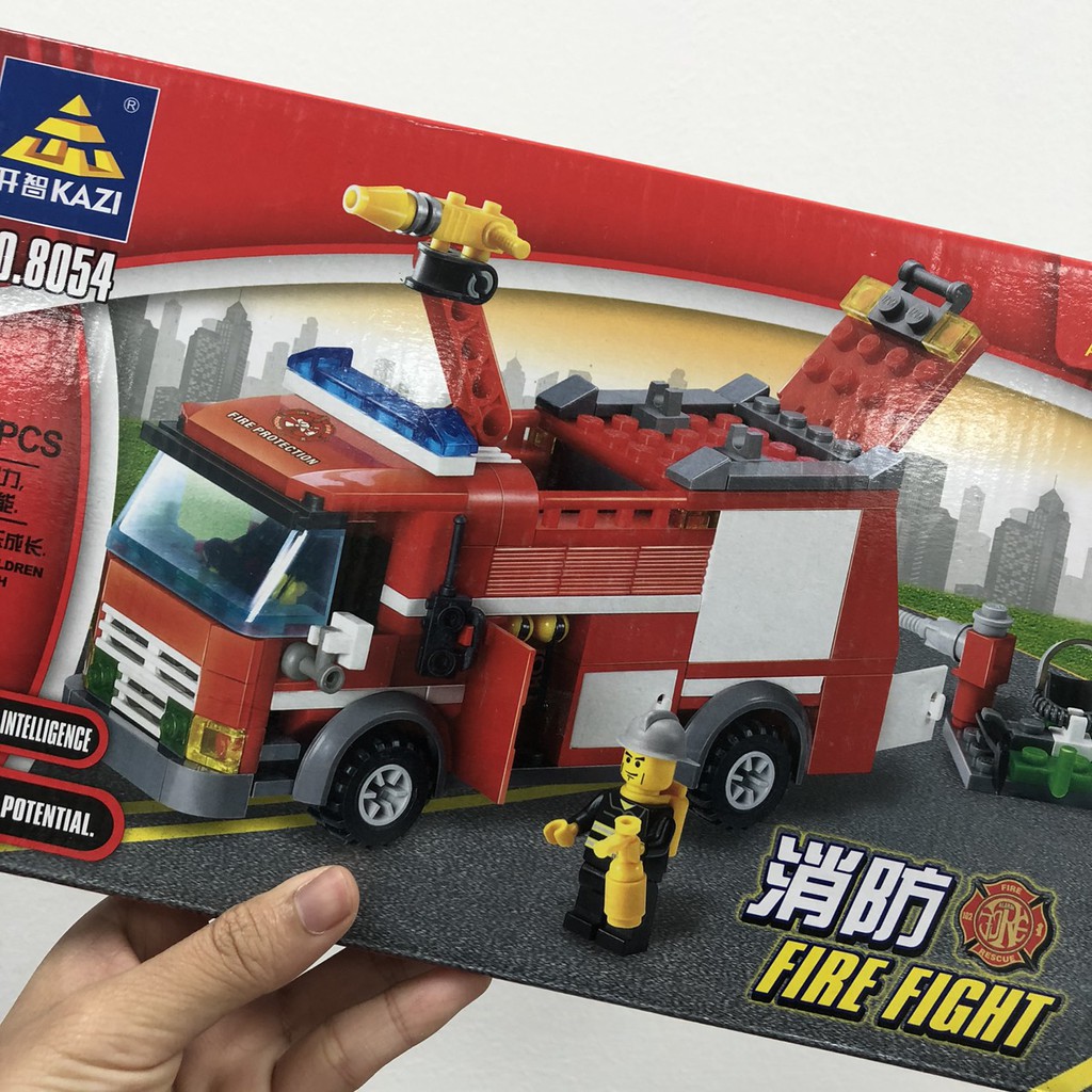 Lego xe cứu hỏa 206 chi tiết SP003270