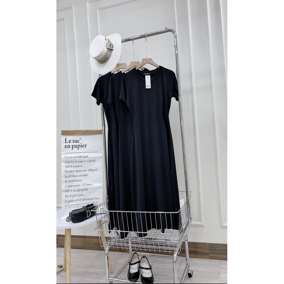 Váy body cộc tay xẻ tà màu đen KUDOSHOP Váy ngắn cổ tròn dáng ôm trẻ trung cá tính mặc tôn dáng
