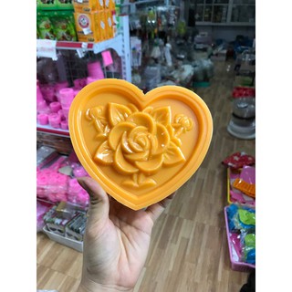 KHUÔN ẤN XÔI TIM 15*7CM Khuôn Nhựa Ấn Xôi Trái Tim Ấn Cơm Cúng Mụ