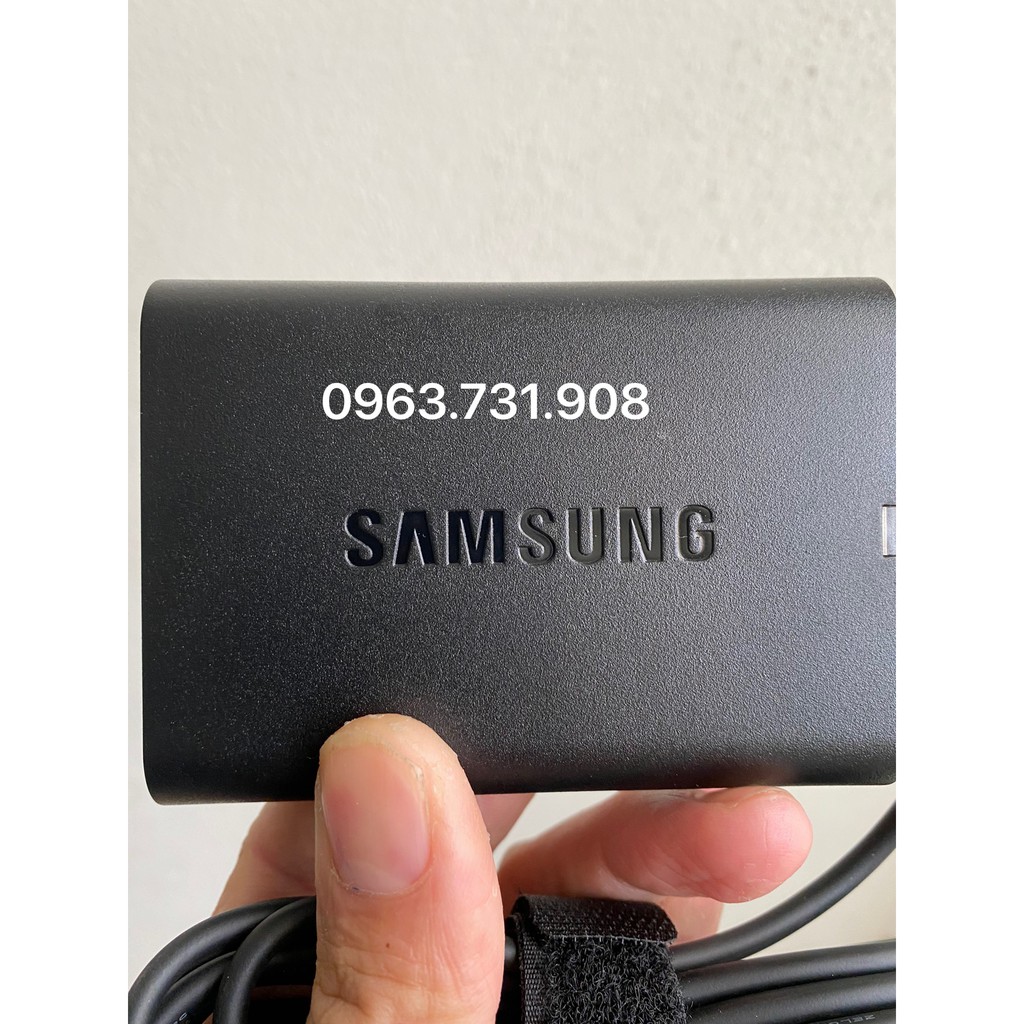 sạc laptop samsung 19v-2.1A chân nhỏ zin theo máy