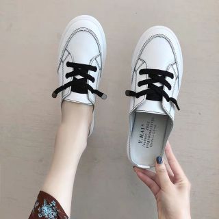 Giày sục thể thao