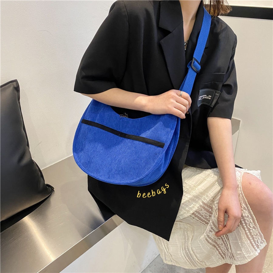 Túi Đeo Chéo Cá Tính Vải Nhung Đi Học, Đi Chơi Phù Hợp Mọi Outfit | TX28 | Túi Xách Unisex Basic Màu Xanh Dương Và Đen