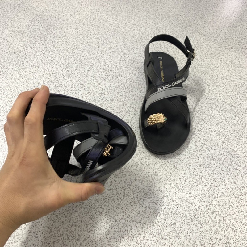 [Ảnh thật+ Kt hàng] Dép Sandal Dolce Quai Chéo Xỏ Ngón Đầu Rồng Vàng