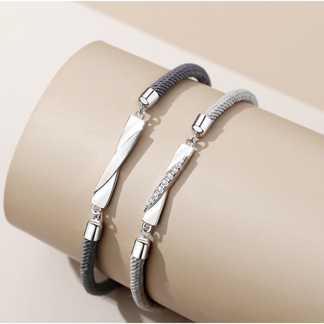 [Coisíní] Mobius Bracelet High Quality For Couple Braided Hand Rope Gift For Boyfriend And Girlfriend Valentine's Day Present