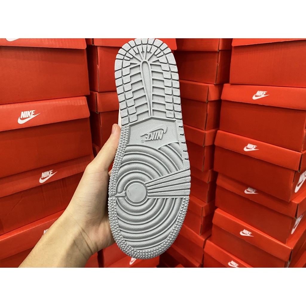 Giày thể thao Jordan 1 Retro OG Hyper Royal cổ cao, Giày Jordan 1 Hyper Royal Xanh Loang Full Box Bill | BigBuy360 - bigbuy360.vn