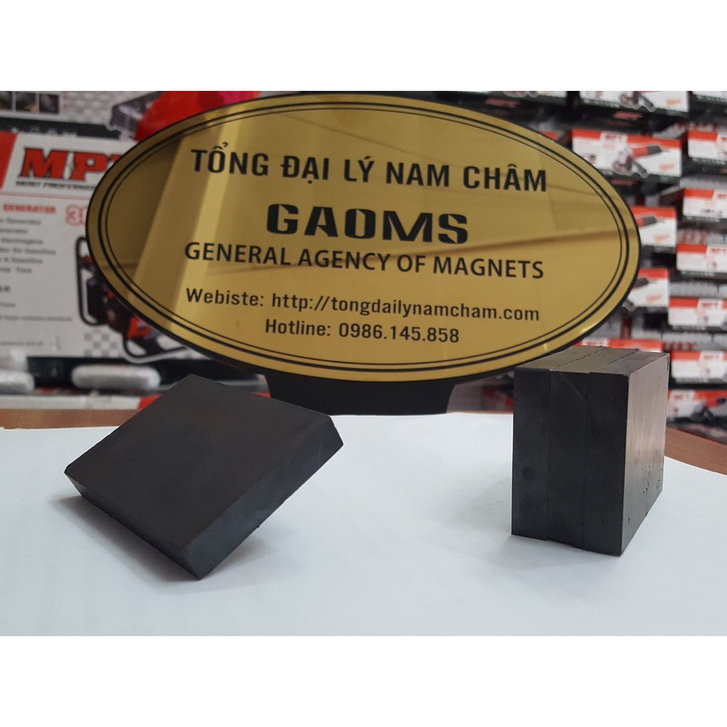 Nam châm Ferrite 75x50x10mm, nam châm đen khối to tách lọc sắt