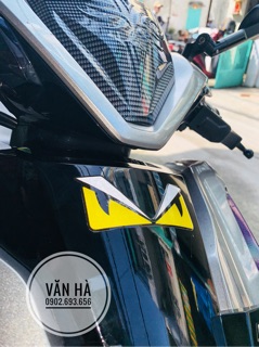 Decal mắt Fendi