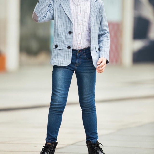 Jean bé trai cao cấp co dãn size từ 1-10, giá 298k giảm còn 99k