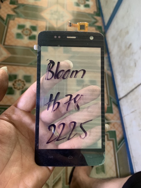 Cảm ứng WIKO BLOOM